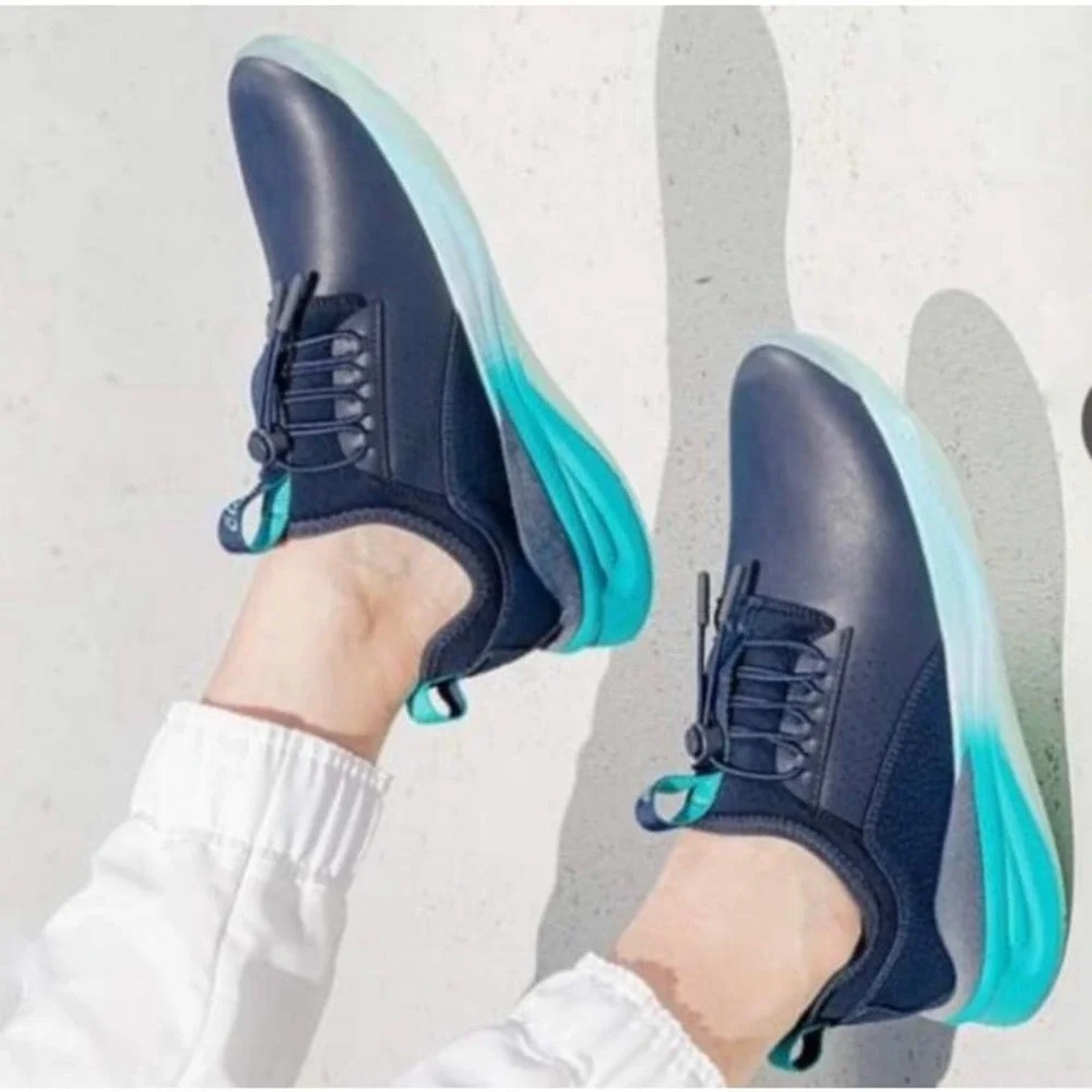 NEW Clove Limited Edition Aqua Blue Classic Shoes Sz 7 Healthcare Nursing - Picture 12 of 14